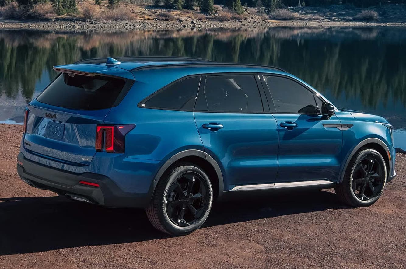 Kia Sorento AWD Confirmed: Why This Rs 30-35 Lakh SUV Could End European Dominance — News | AutoThrust India