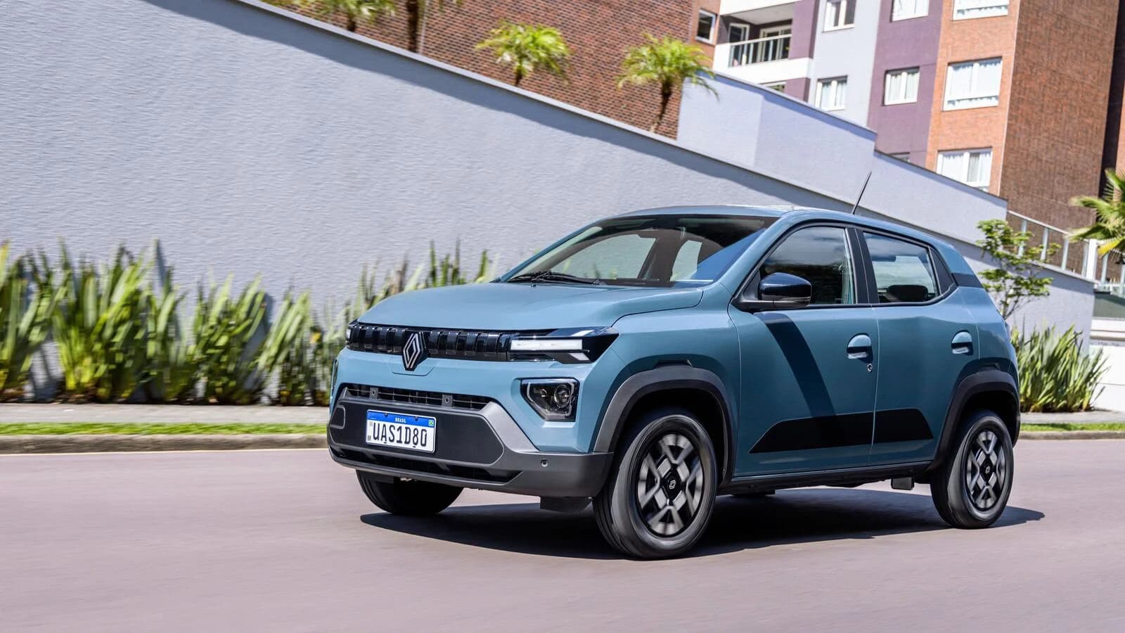 Renault Kwid Facelift Launch Confirmed for July 3: What to Expect from India's Favorite Hatchback! — News | AutoThrust India